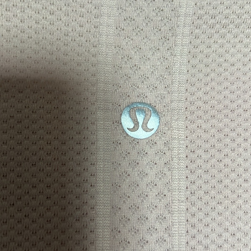 EUC Lululemon Swiftly Tech Long Sleeve Crew. Size 6.  Color: Blissful Pink. - Picture 3 of 4